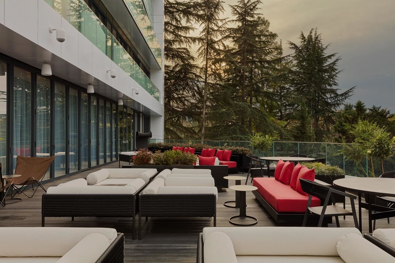 Отель Le Meridien Batumi Батуми-35