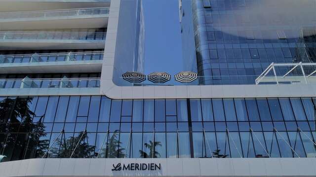Отель Le Meridien Batumi Батуми-3